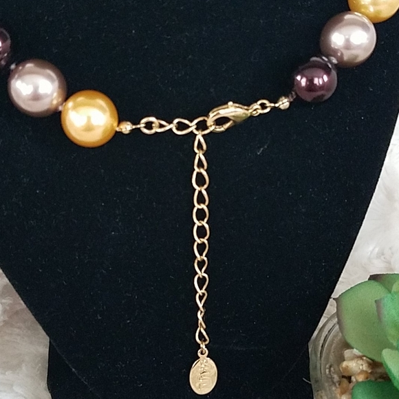 EUC Kenneth Jay Lane 2009 Pearl Necklace - Picture 7 of 8